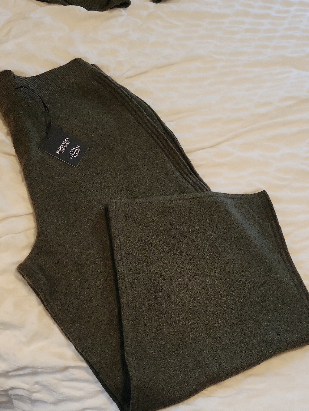 Kohls Olive Green Knit Sweater and Pants Cozy Cashmere Blend